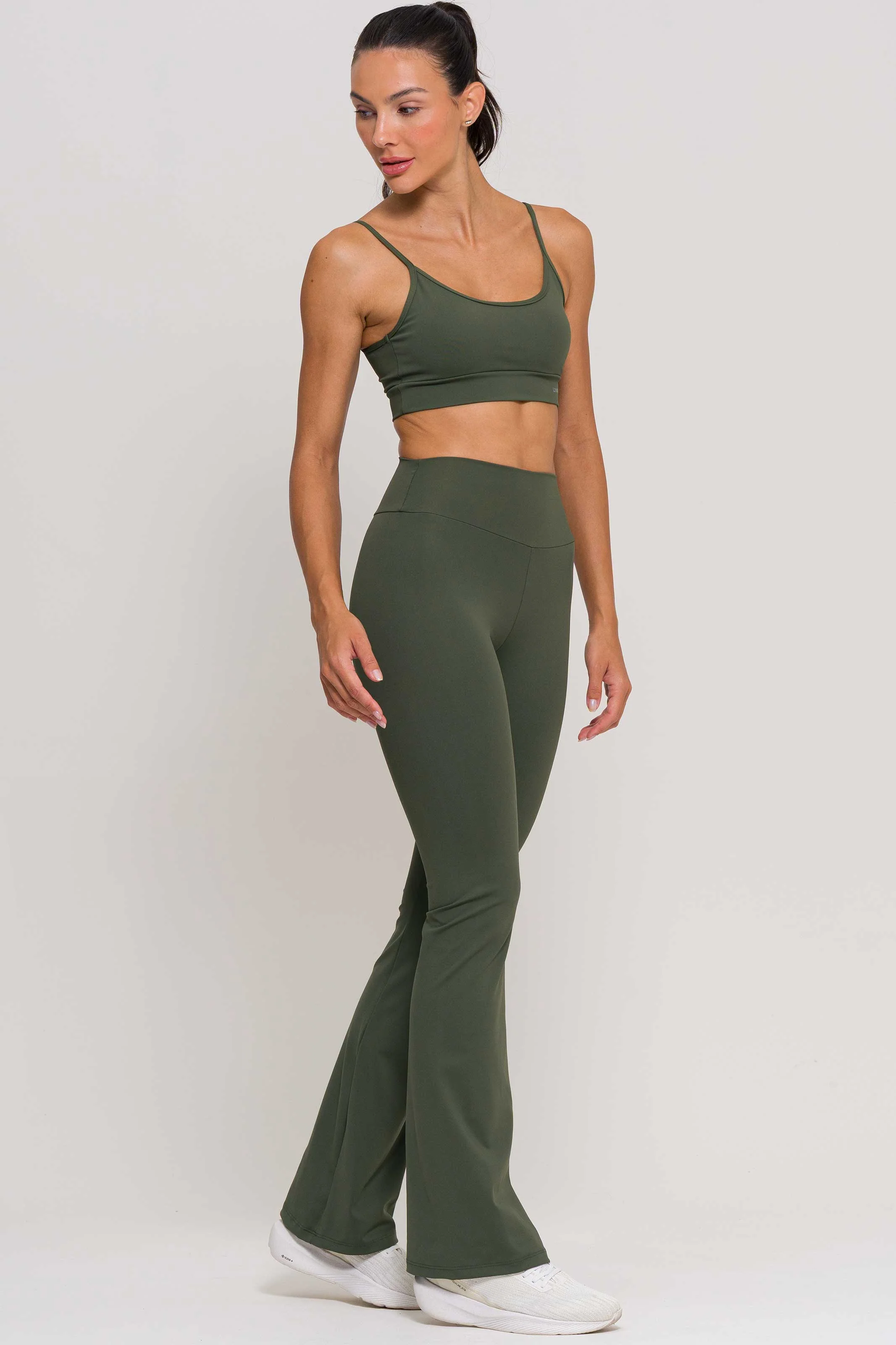 Calça Flare de Poliamida Verde - Image 5