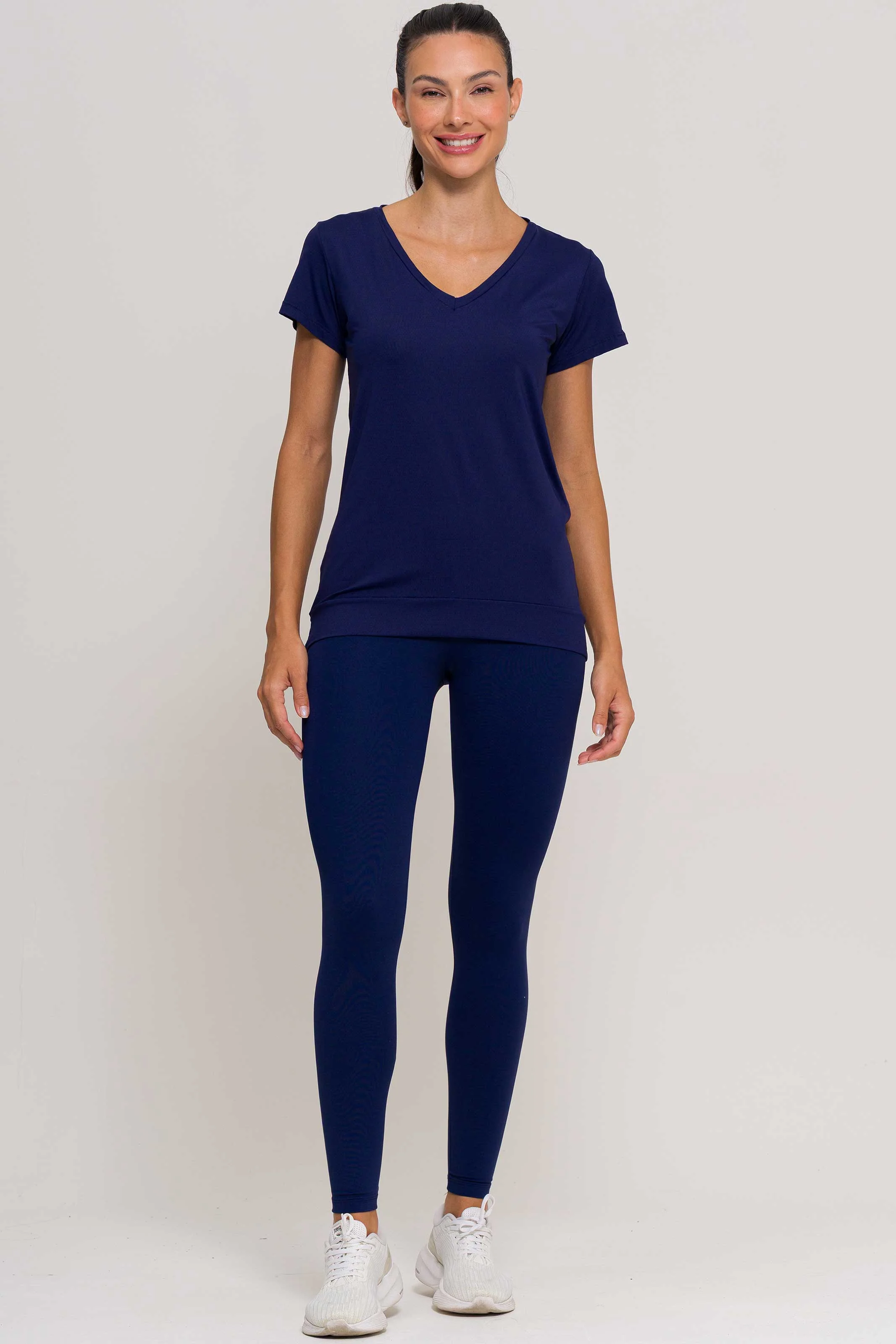 Blusa de Poliamida Gola V Marinho - Image 4