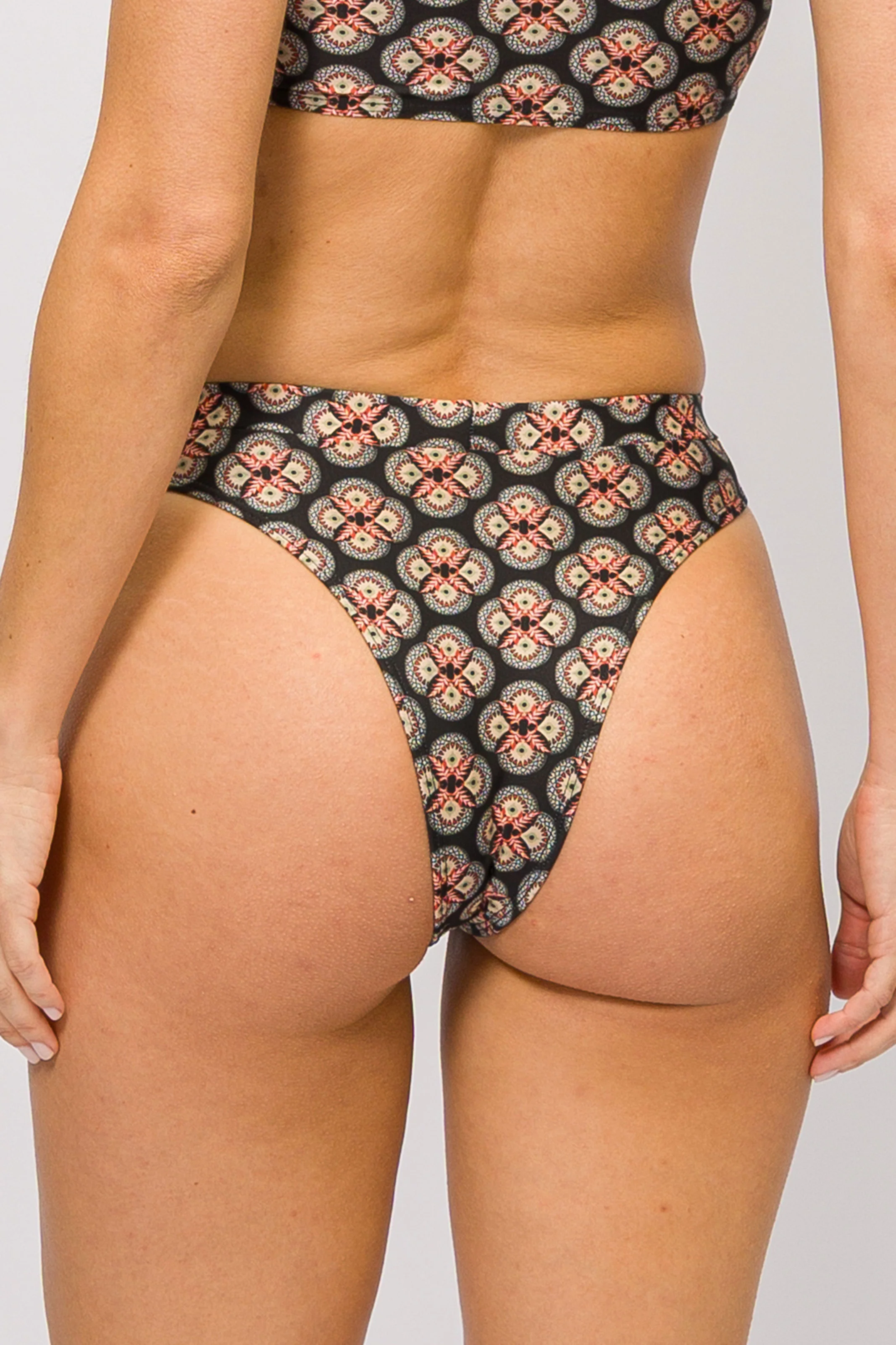 Calcinha Hot Pants Cavada Despertar - Image 2