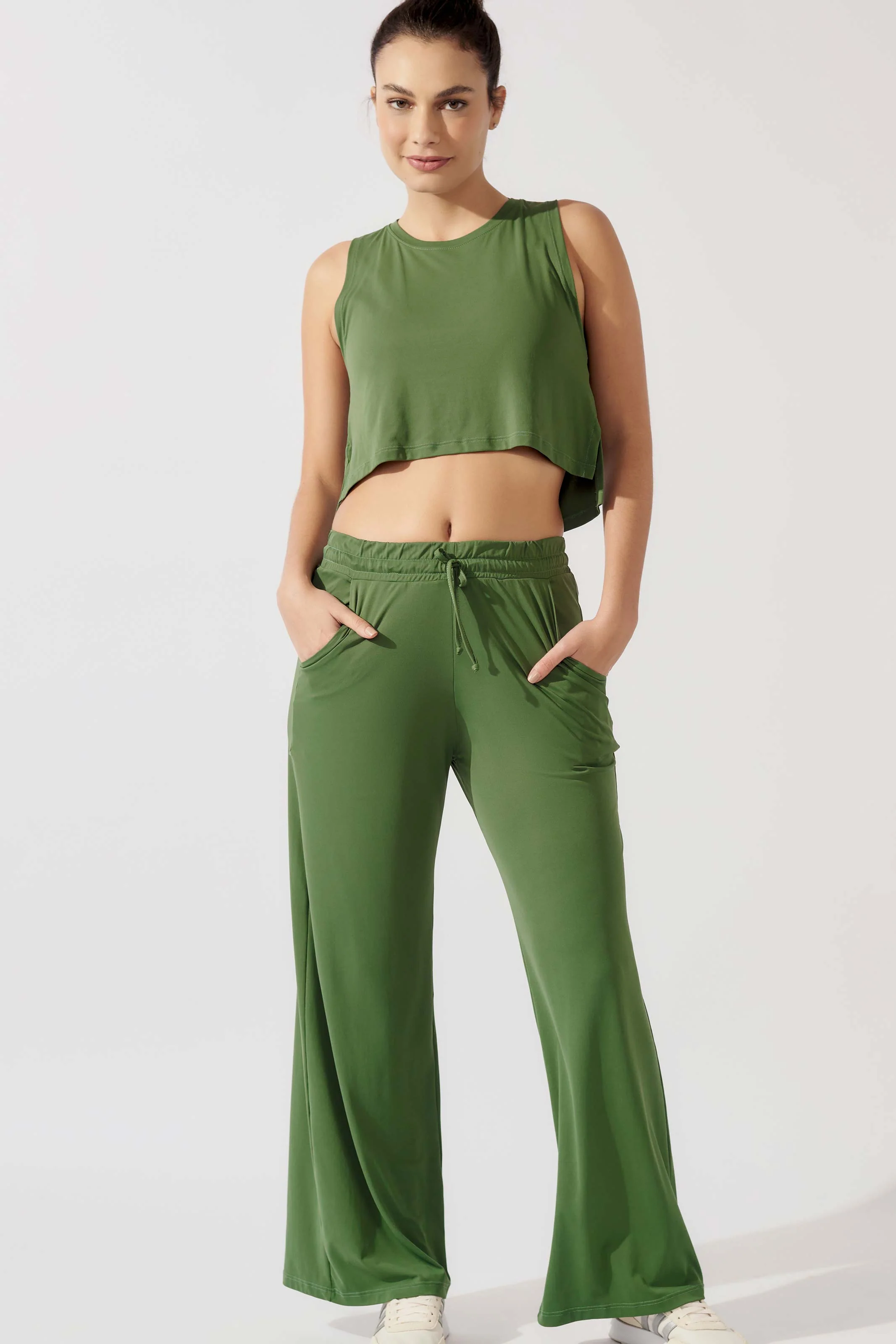 Calça Reta de Poliamida com Bolso Agave - Image 5