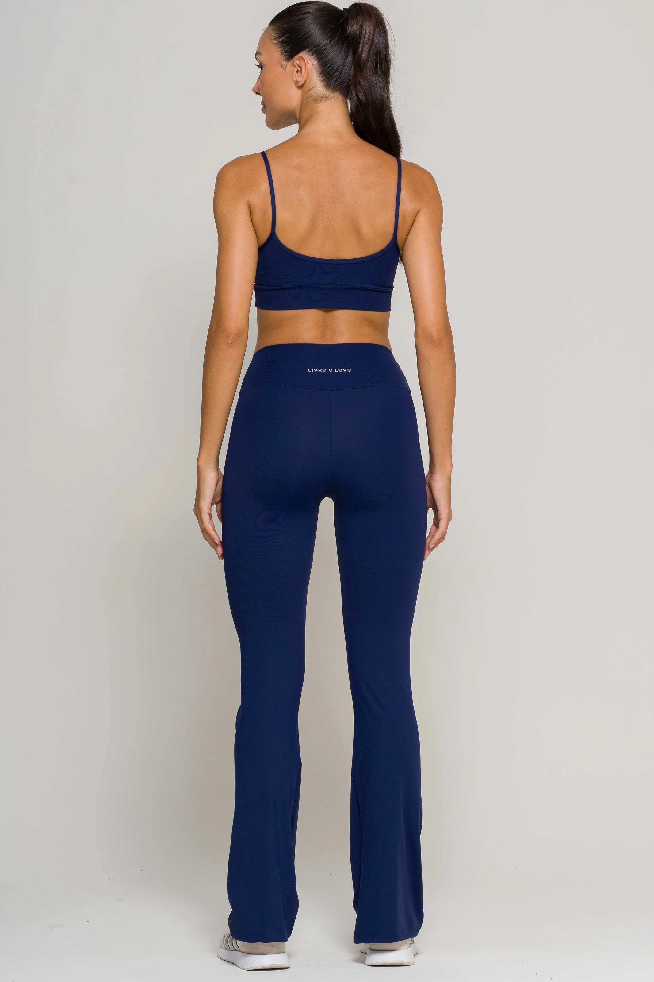 Conjunto Top Alcinha e Flare Poliamida Marinho - Image 2