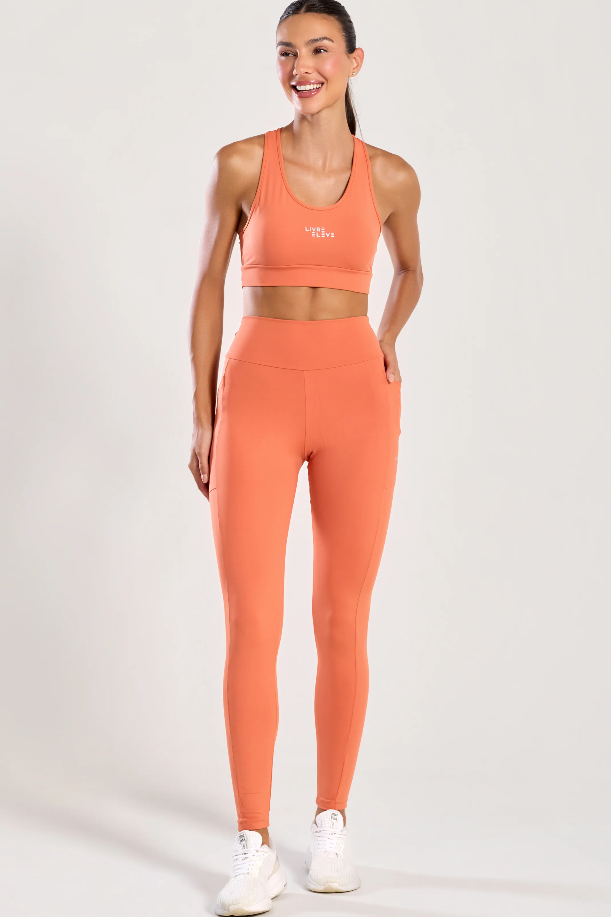 Conjunto Top e Legging com Bolso Laranja - Image 5
