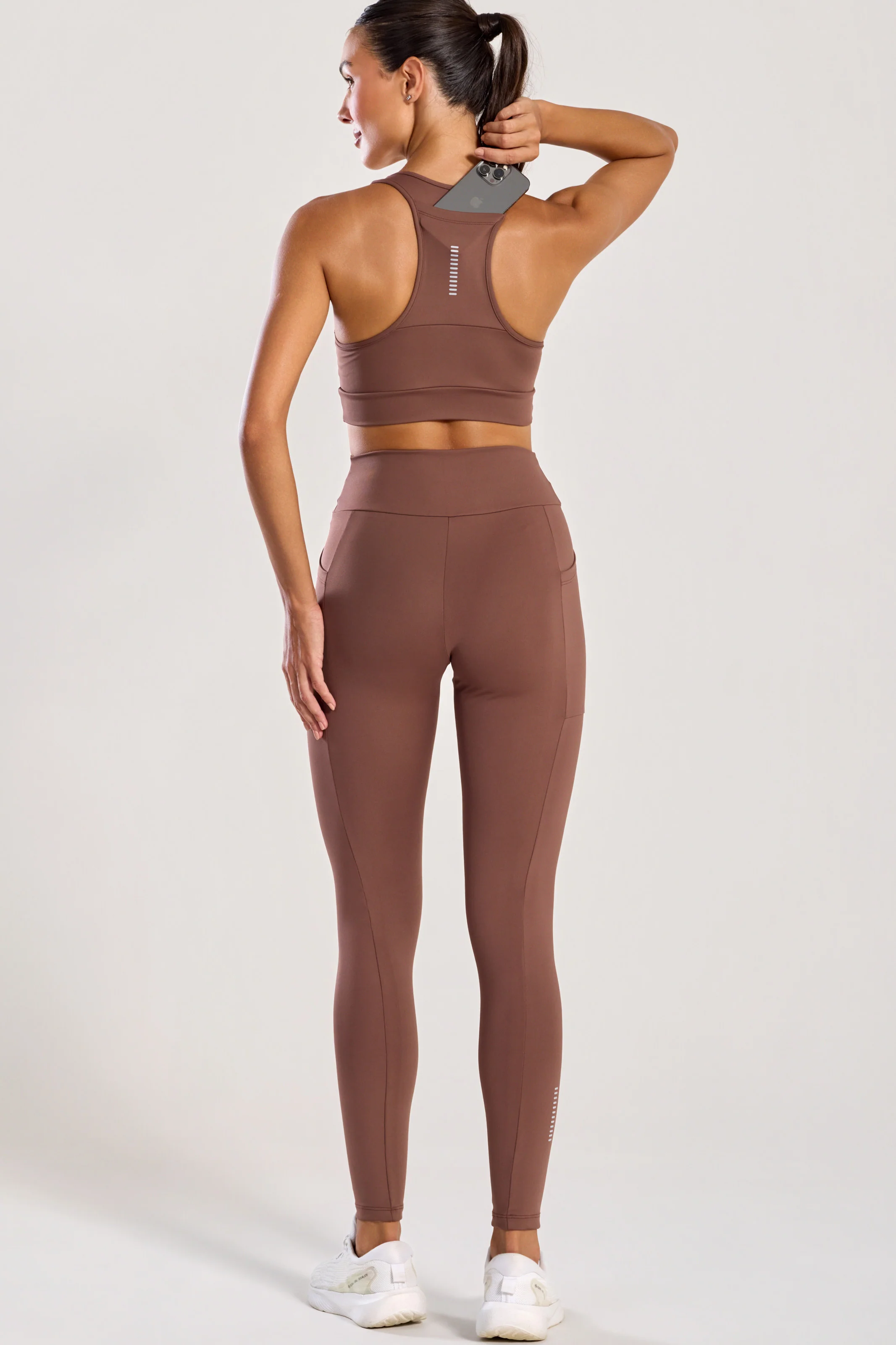 Conjunto Top e Legging com Bolso Marrom - Image 2