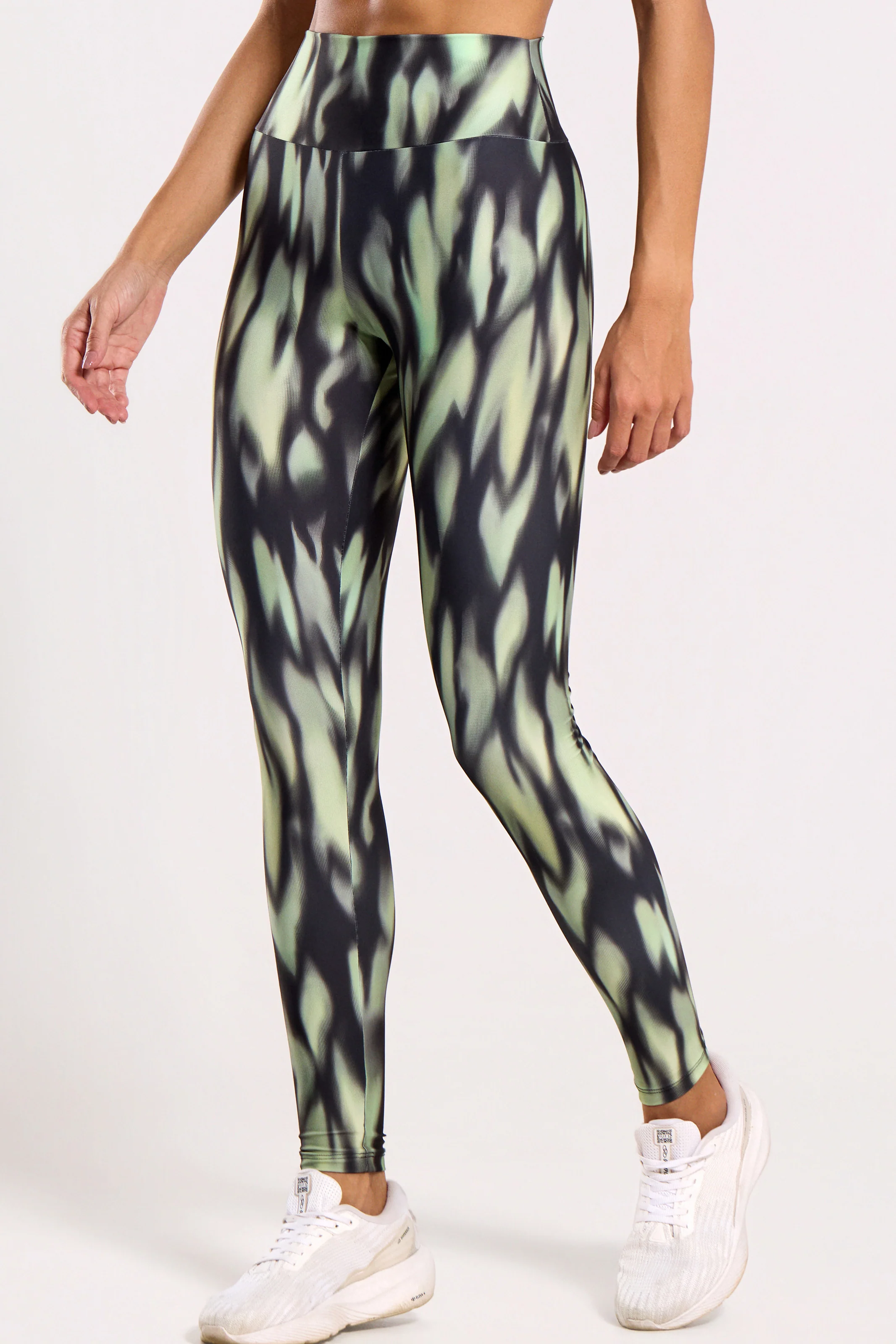 Conjunto Top e Legging Estampada Natureza - Image 6