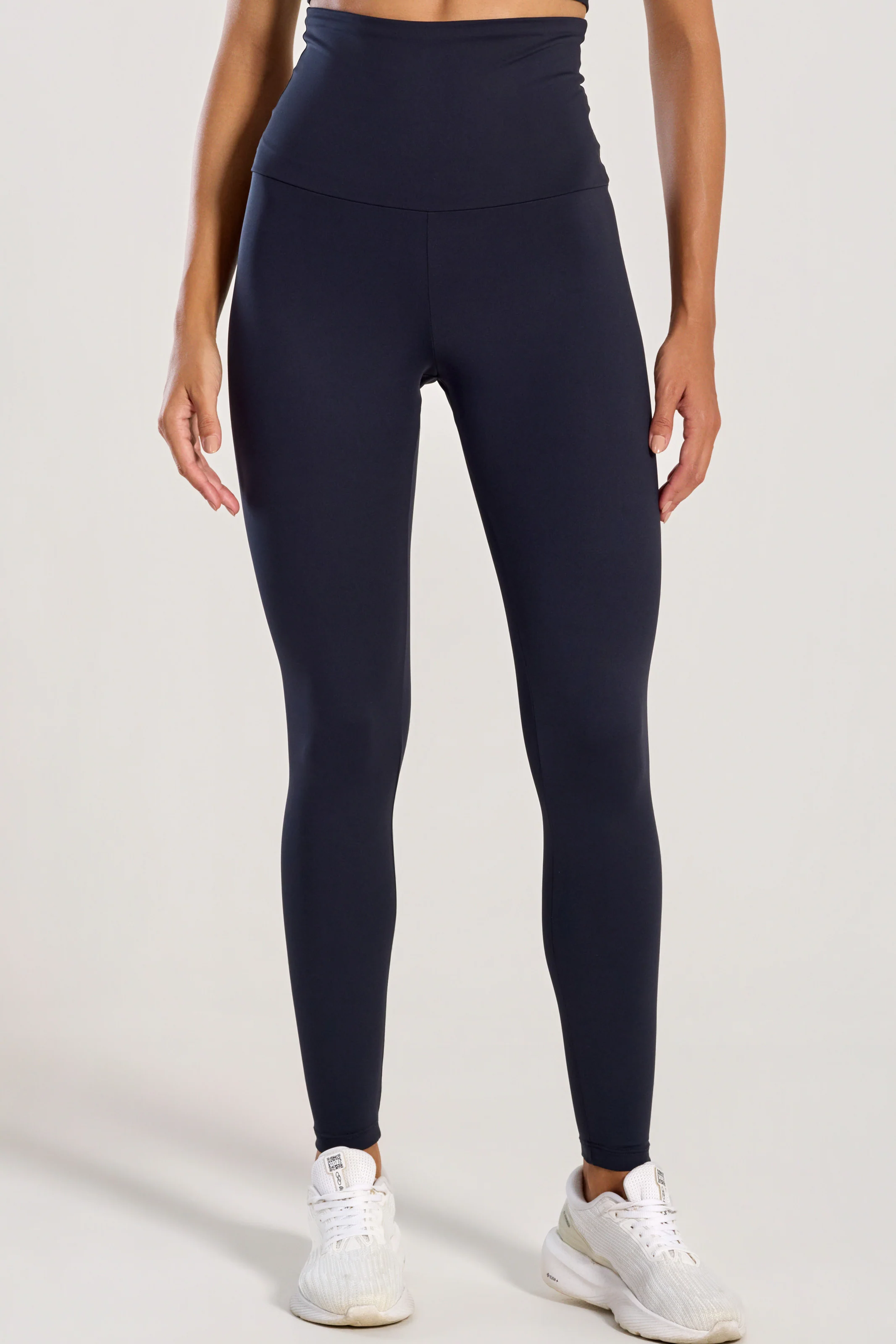 Legging Modeladora Anticelulite Preta - Image 3