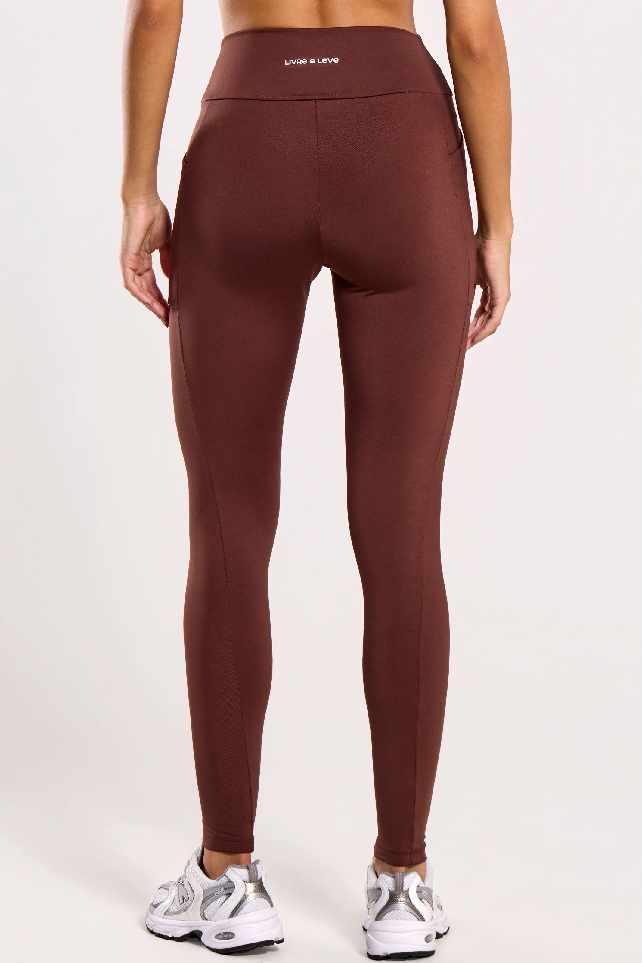 Legging Térmica com Bolso Marrom - Image 3