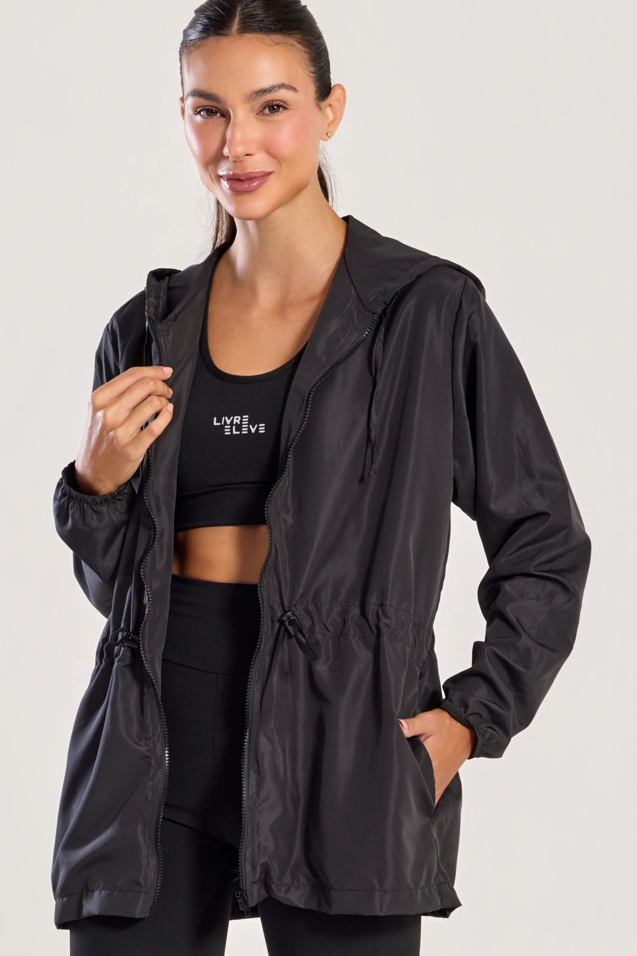 Parka Corta Vento Preta - Image 3