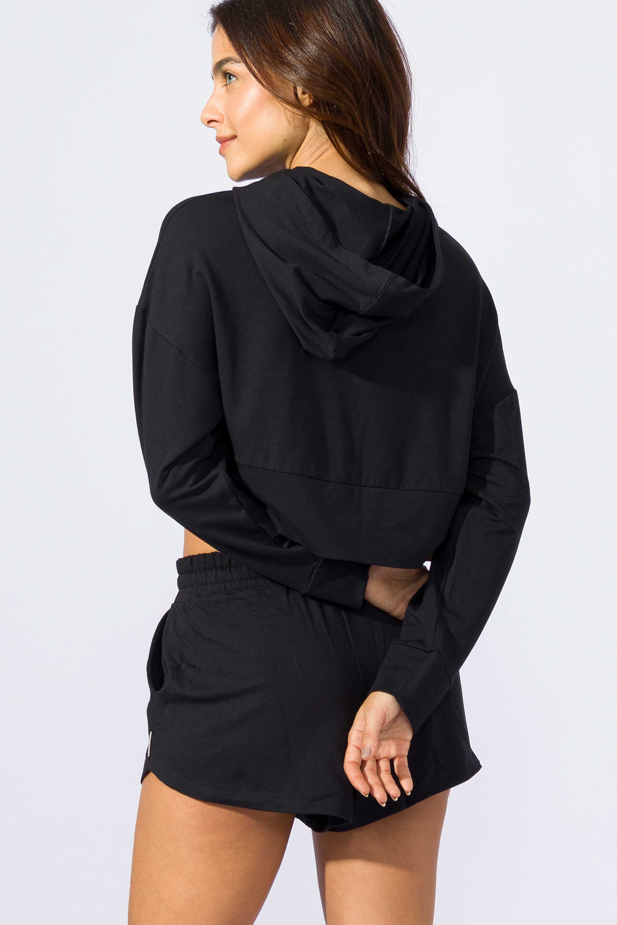 Short Soltinho com Bolso Preto - Image 4