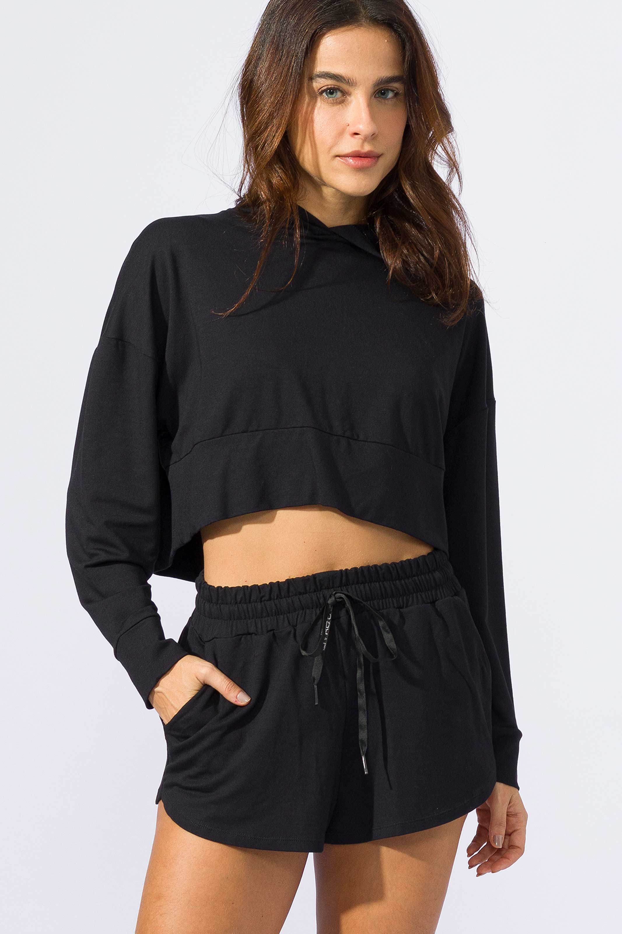 Short Soltinho com Bolso Preto - Image 5