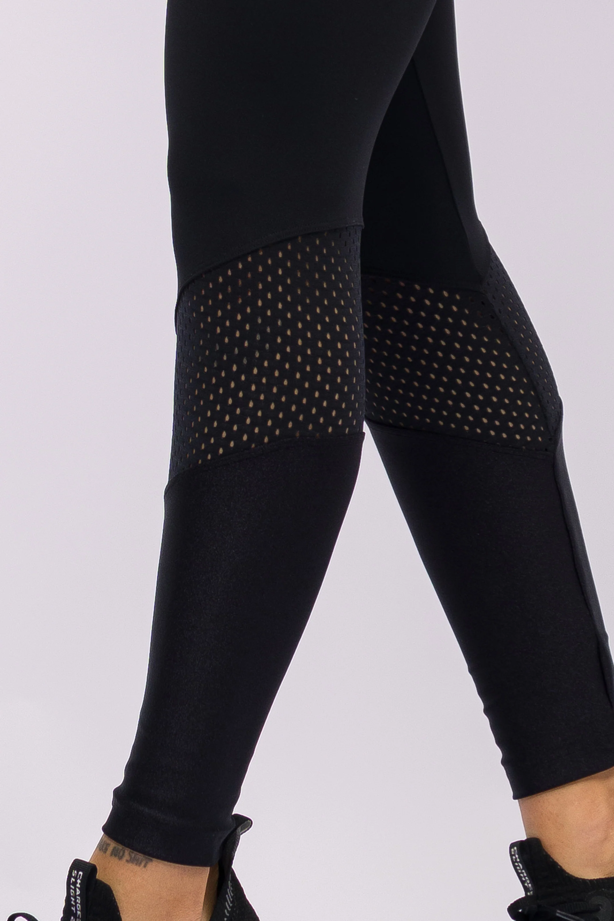 Top Nadador com Costas e Legging com Recorte em Tela Preto - Image 6
